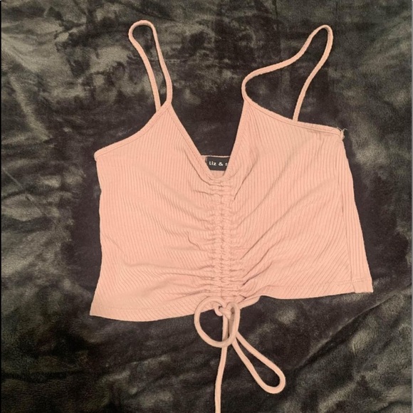 Cute tops - Picture 4 of 6